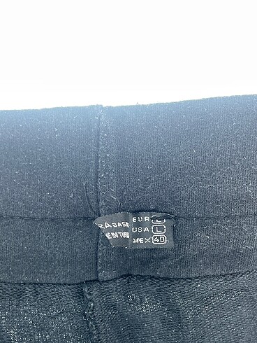 l Beden siyah Renk PreLoved Mini Şort %70 İndirimli.