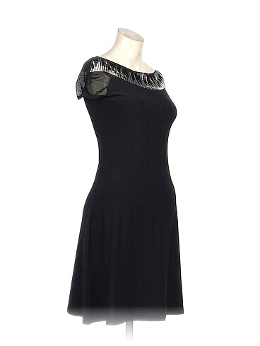 Vintage Love PreLoved Kısa Elbise %70 İndirimli.