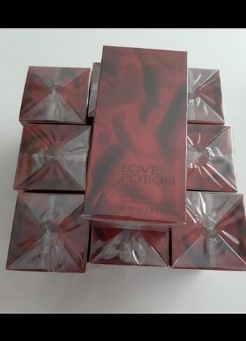 Oriflame love potion