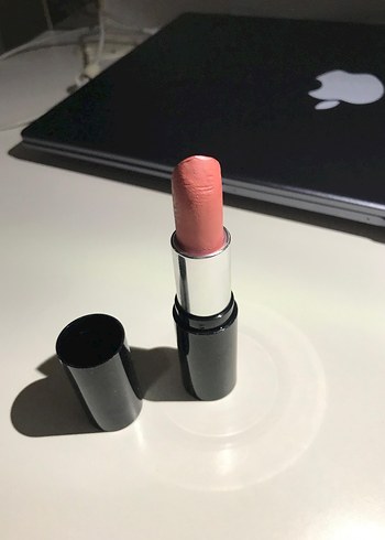 Pastel Nude Ruj
