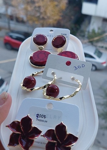 Bordo küpeler yeni etiketli - Görsel 3