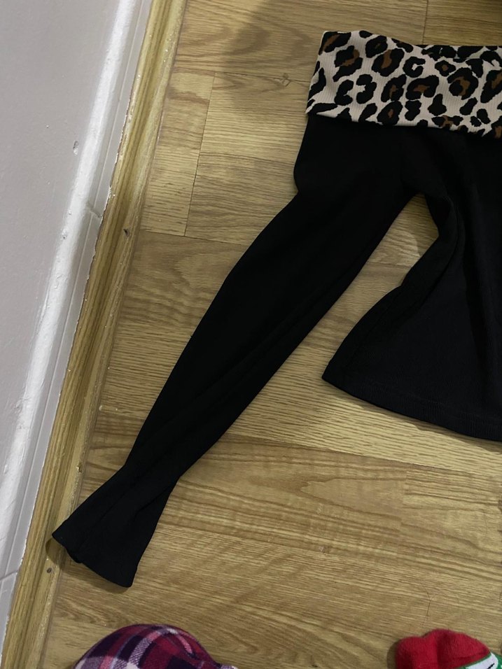 leopar Madonna yaka bluz - Görsel 3