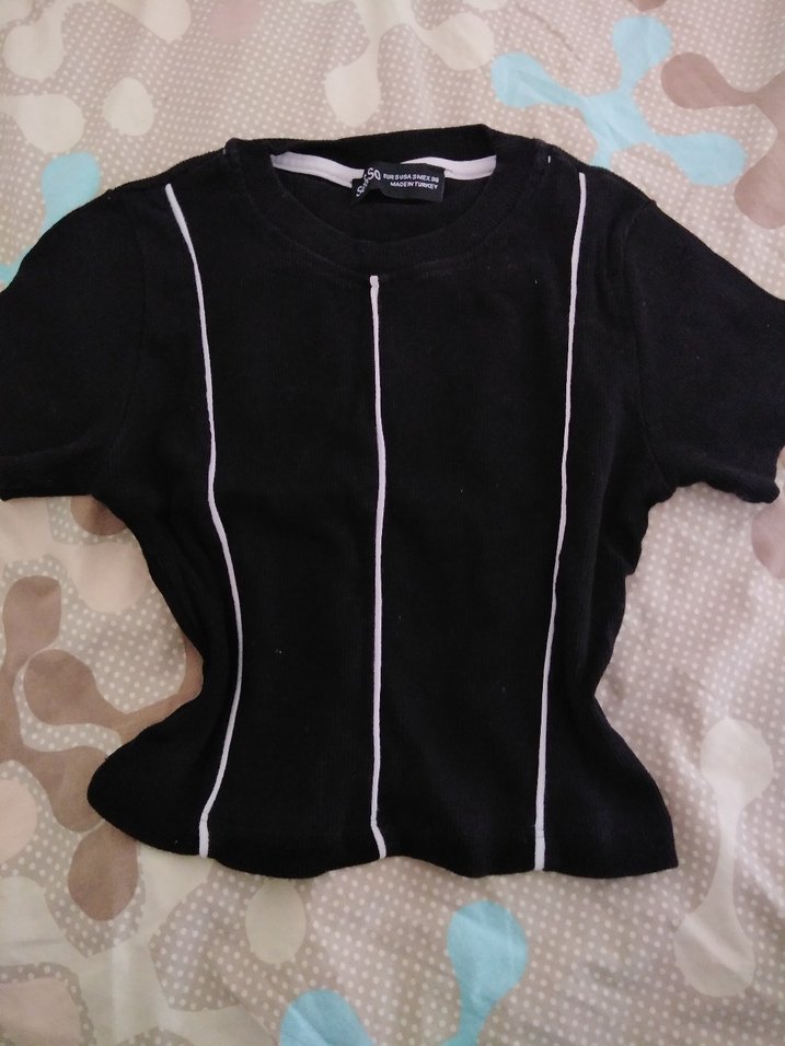 siyah kısa crop - Görsel 2