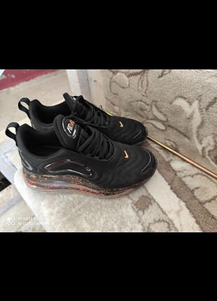 Nike spor ayakkabi