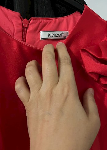 Uzun Kollu Kırmızı Tesettür Abiye Elbise - Görsel 4