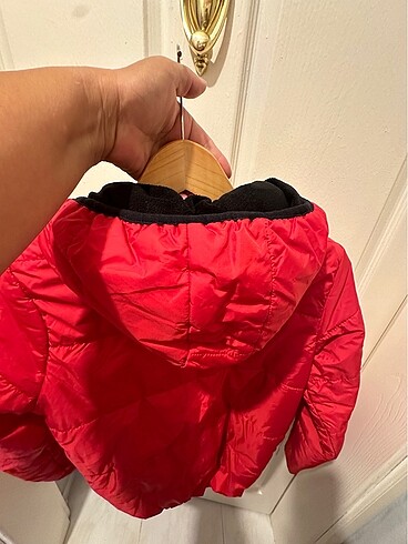 Kırmızı mont - Görsel 3