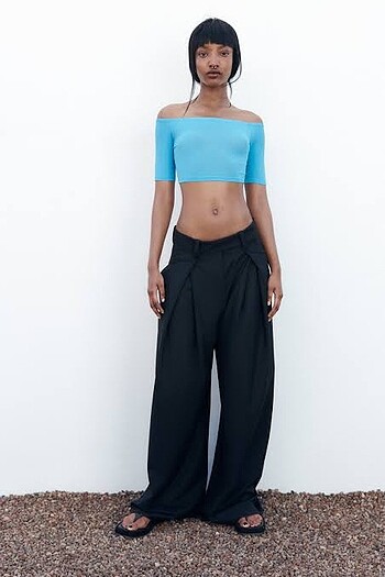 Zara Crop Mavi üst