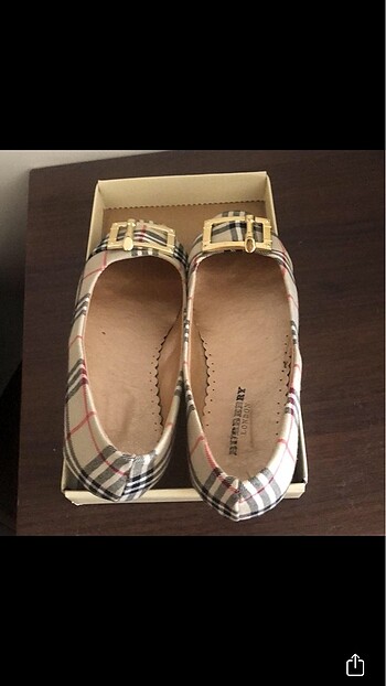Burberry Babet severlere