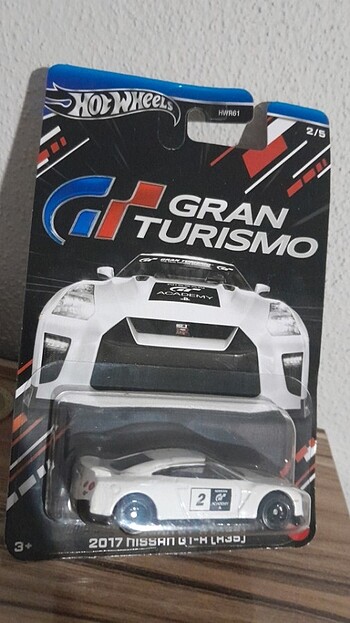  Beden Renk Hotwheels 2017 nissan gtr gran turismo 