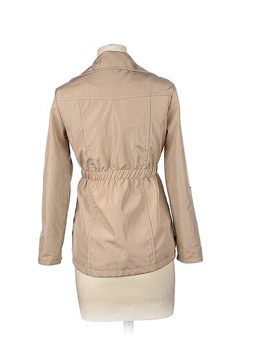 s Beden PreLoved Mont %70 İndirimli.