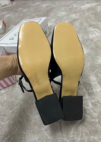 Siyah Tokalı Stiletto Topuklu Kadın Ayakkabı - Görsel 3