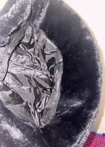 Siyah Kürklü Kadın Bucket Şapka - Görsel 2