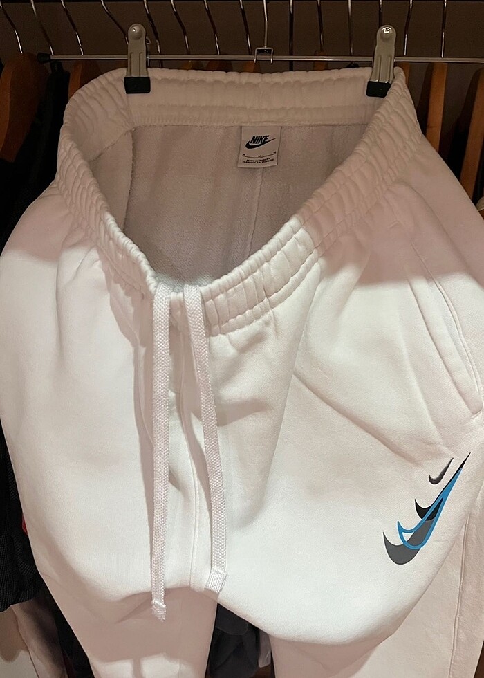 Nike Fleece ''Triple Swoosh Graphic'' - Görsel 3