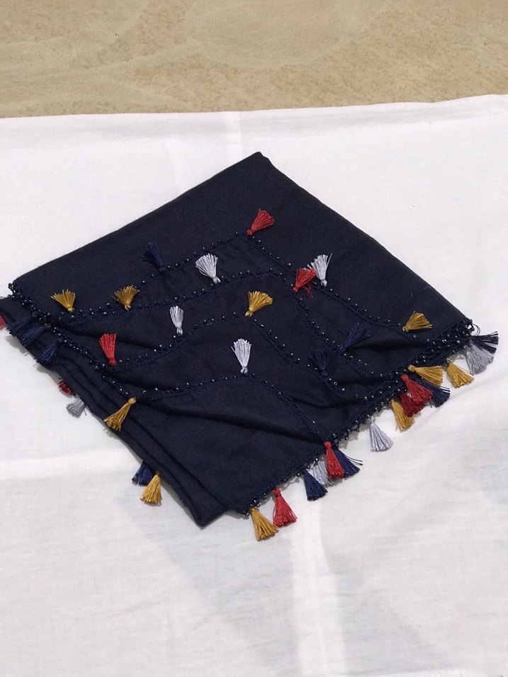 Püsküllü Çok Renkli Bohem Eşarp - Görsel 3