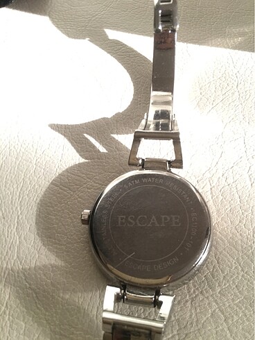 Beden beyaz Renk Escape bayan saat