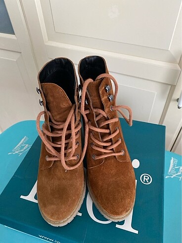 38 Beden camel Renk İnci 38