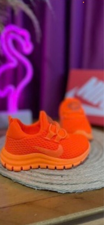Nike spor ayakkabı