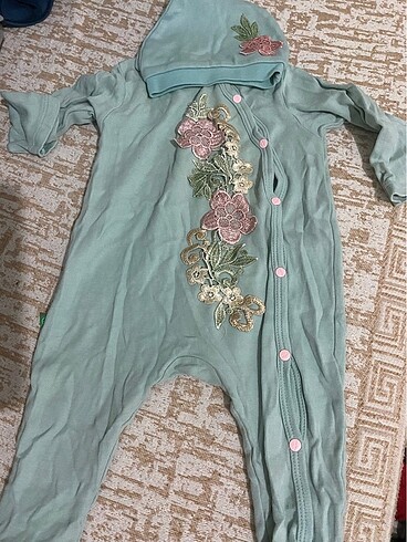 İkili çicekli takım  6.9 ay - Görsel 2