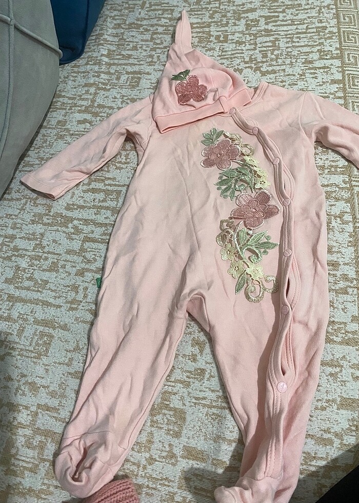 İkili çicekli takım  6.9 ay - Görsel 3