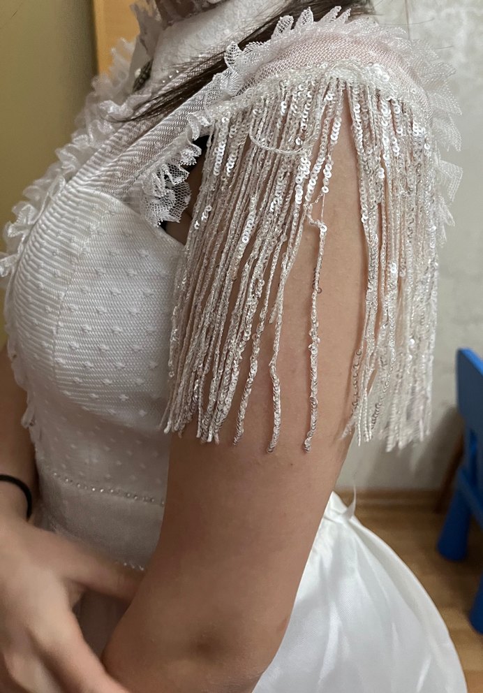 Bohem V Yaka Uzun Beyaz Gelinlik - Görsel 3