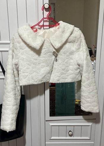 Kız Çocuk Beyaz Kürklü Uzun Kollu Bolero - Görsel 2
