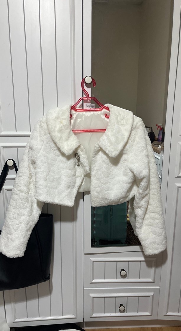 Beyaz Kürklü Kadın Midi Ceket - Görsel 2