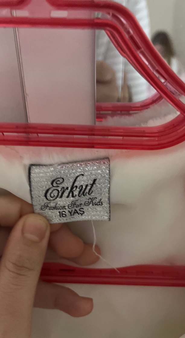 Beyaz Kürklü Kadın Midi Ceket - Görsel 4