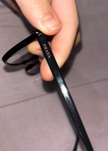 Şeffaf Gri Siyah Minimalist Kadın Gözlüğü - Görsel 6