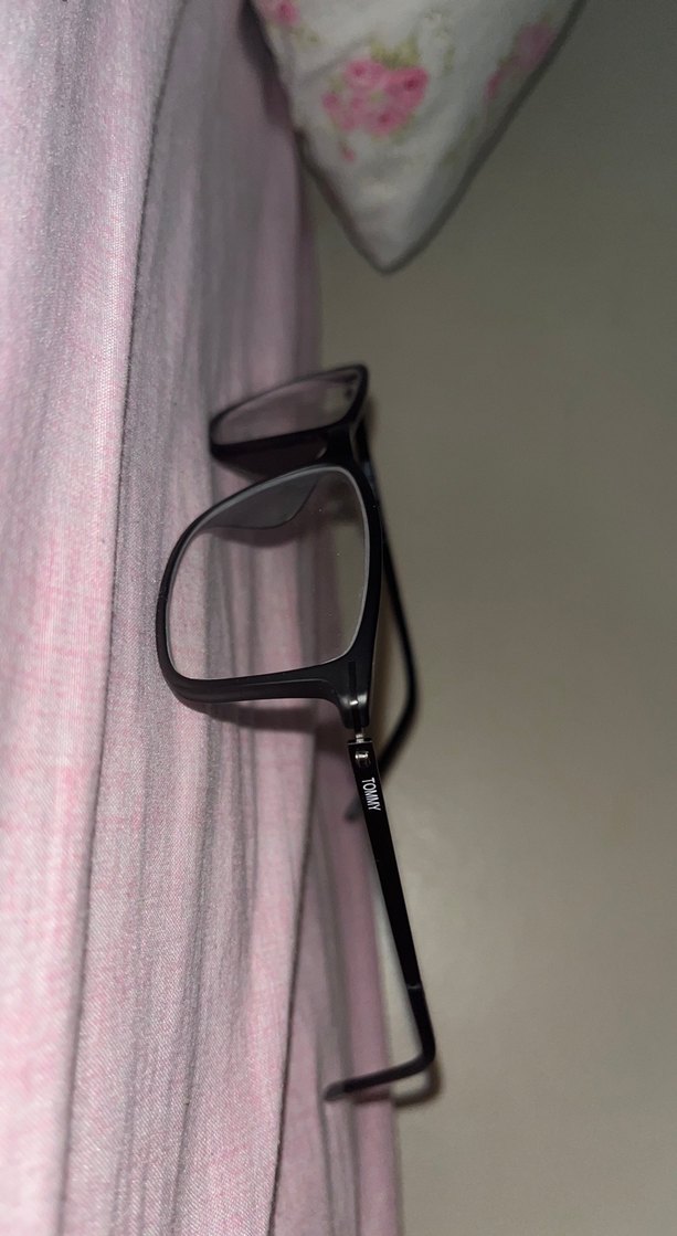 Siyah Minimalist gözlük - Görsel 3