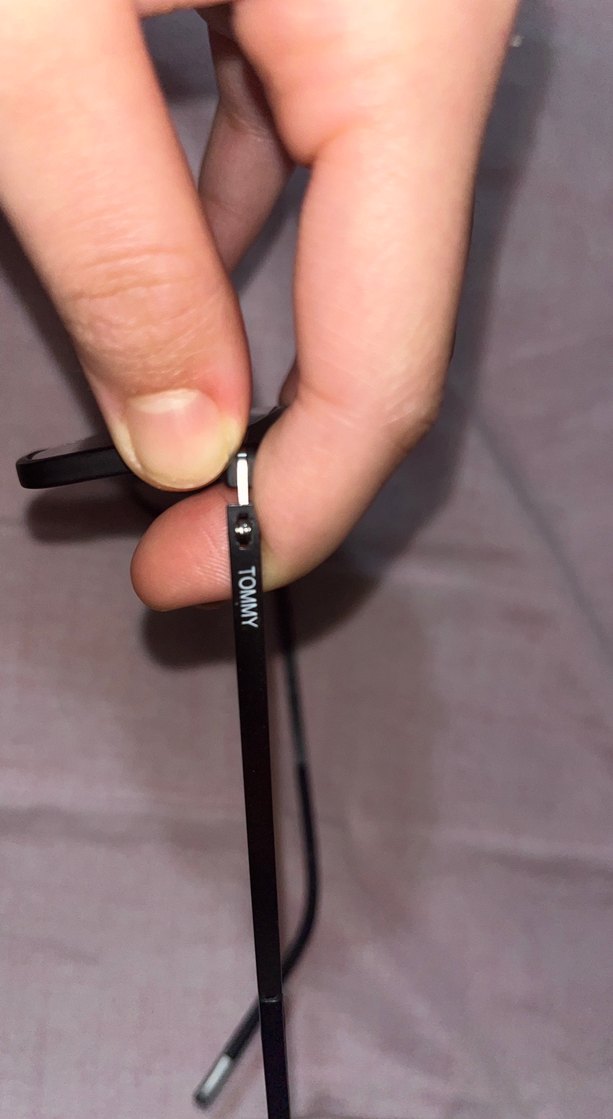 Siyah Minimalist gözlük - Görsel 4