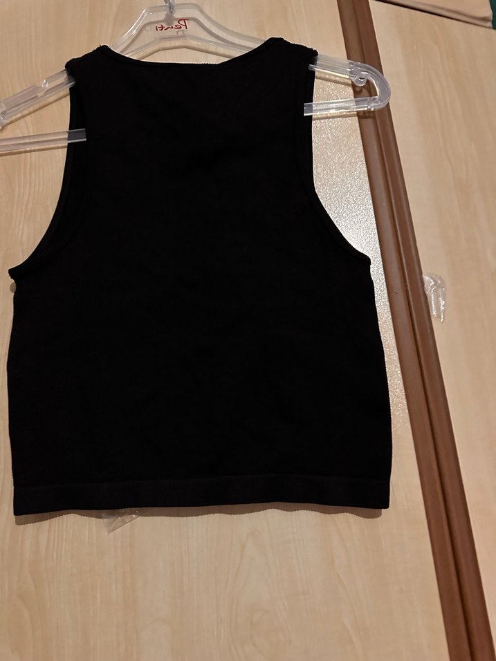 Kadın Siyah Yüksek Yakalı Mini Crop Top - Görsel 4