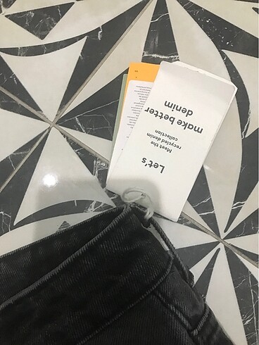H&M etiketli Jean - Görsel 4
