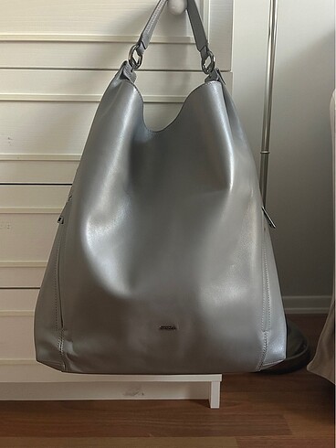 Furla büyük boy çanta