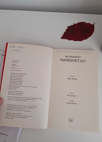  FAHRENHEIT 451