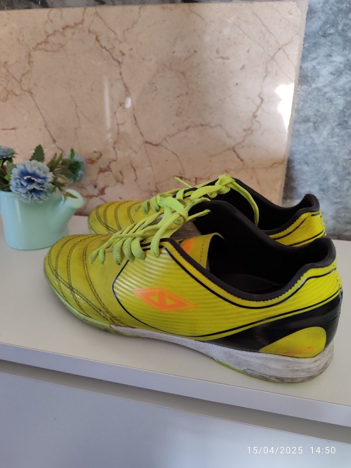 erkek çocuk spor ayakkabı krampon - Görsel 3