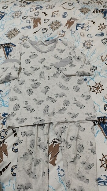 4 Yaş Beden Penti pijama takımı 
