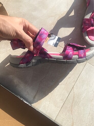 Hammer Jack Hammer jack sandalet sıfır etiketli kutulu 39 numara pembe fuşya