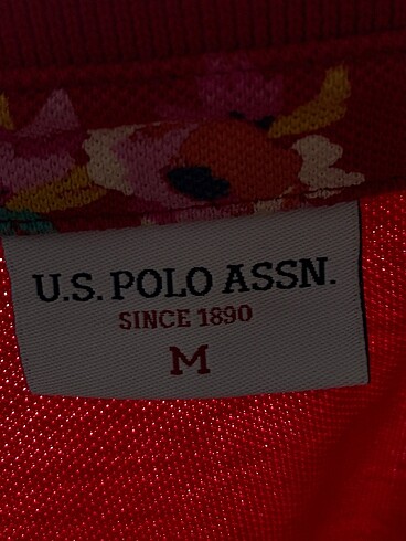 m Beden kırmızı Renk U.S Polo Assn. T-shirt %70 İndirimli.