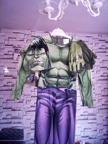 Hulk kostümü hiç kullanılmamıştır.
