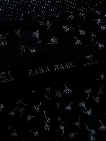 s Beden lacivert Renk Zara Blazer %70 İndirimli.