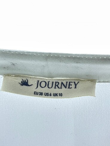 38 Beden beyaz Renk Journey Bluz %70 İndirimli.