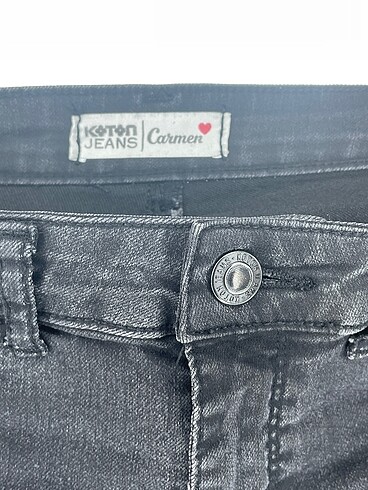 26 Beden siyah Renk Koton Skinny %70 İndirimli.