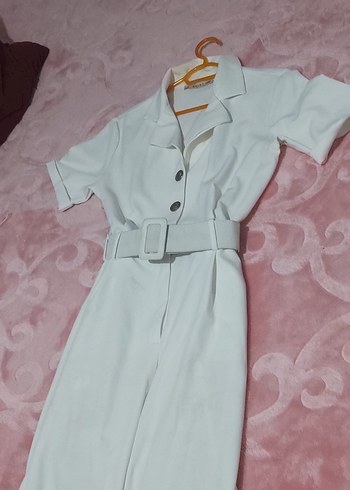 Düğmeli Beyaz Kadın Tulum - Görsel 3