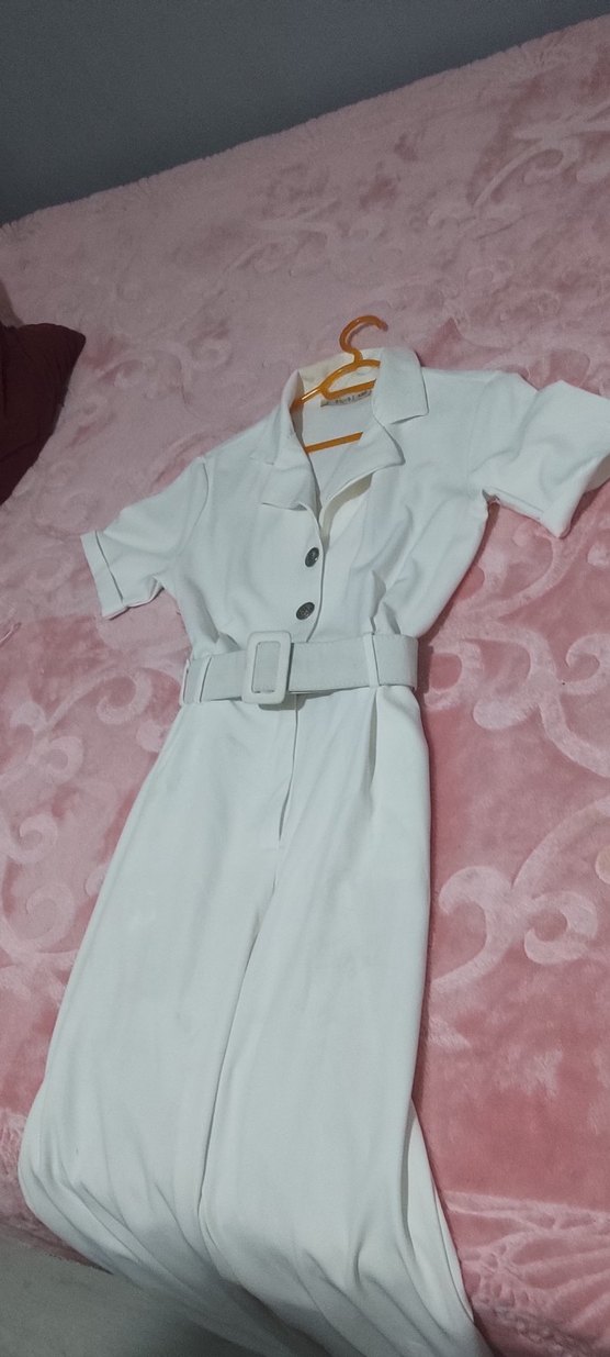 Düğmeli Beyaz Kadın Tulum - Görsel 3