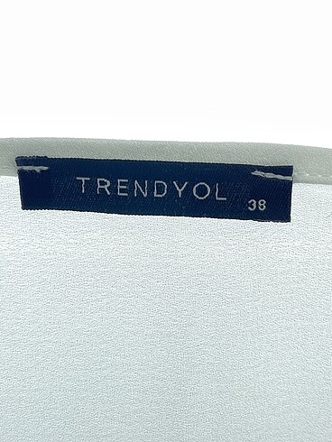 38 Beden beyaz Renk Trendyol & Milla Bluz p İndirimli.