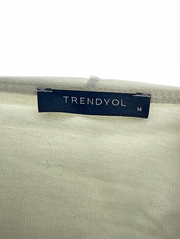 m Beden beyaz Renk Trendyol & Milla Sweatshirt p İndirimli.