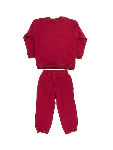 Diğer Diğer Eşofman / Pijama Takımı %70 İndirimli.