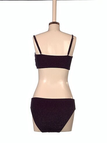 36 Beden Trendyol & Milla Bikini %70 İndirimli.