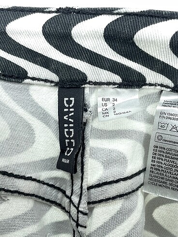 34 Beden çeşitli Renk H&M Jean / Kot %70 İndirimli.