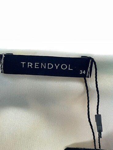 Trendyol & Milla Kısa Tulum %70 İndirimli. - Görsel 4